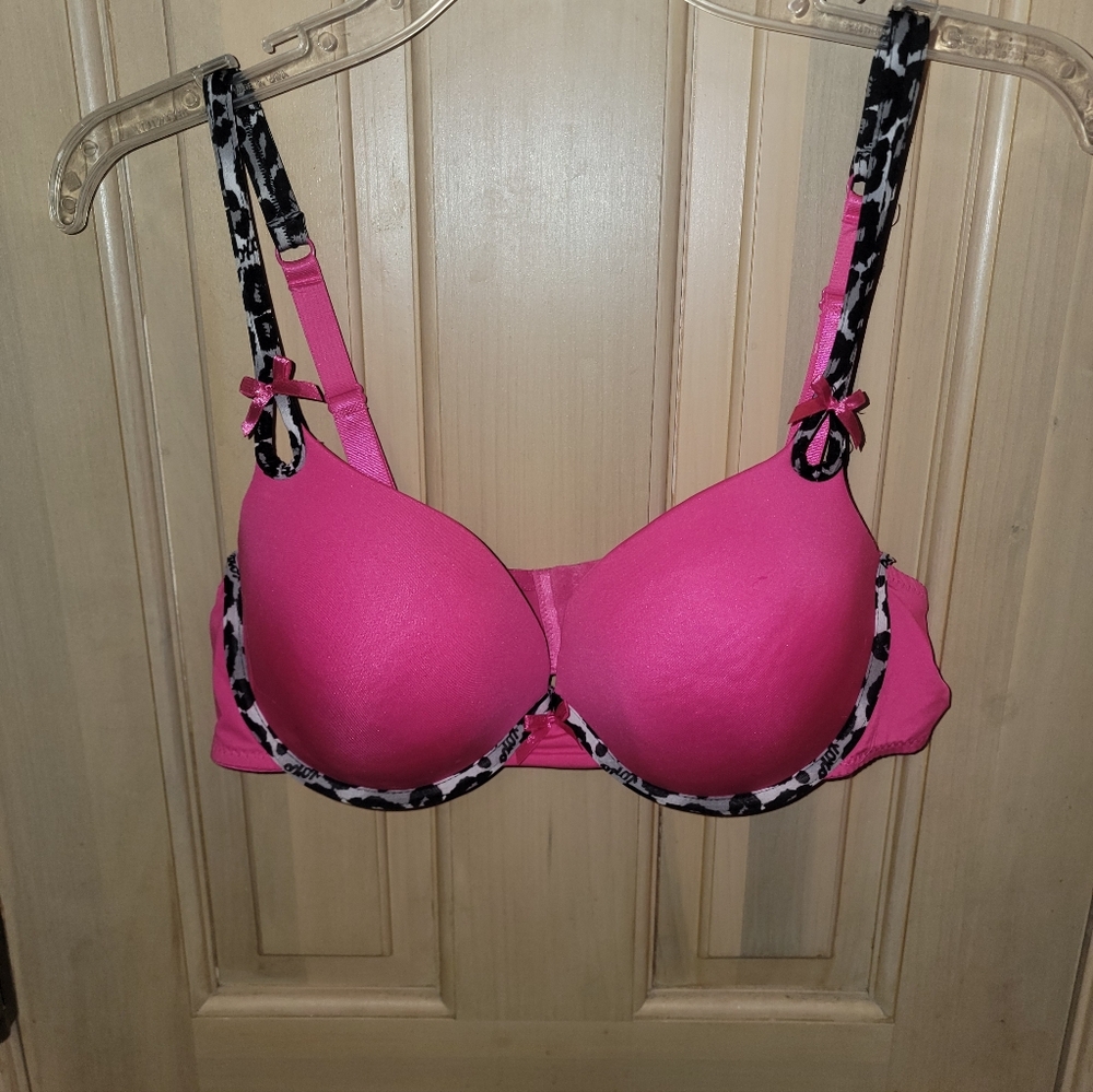 NWOT XOXO Womens Plus Sz 40C Hot Pink Animal Print Bra